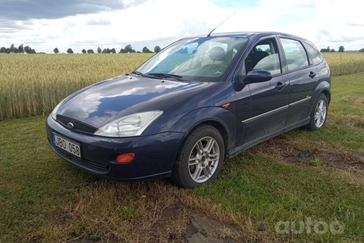 Ford Focus 1 generation Hatchback 5-doors