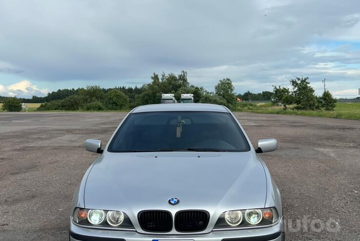 BMW 5 Series E39 [restyling] Sedan