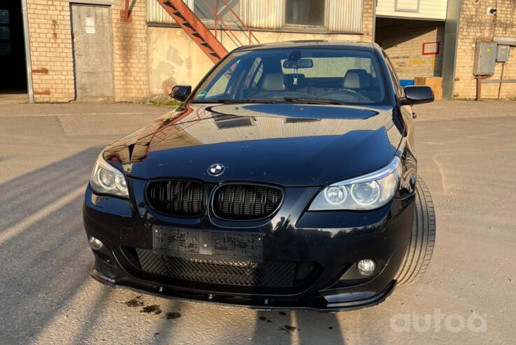 BMW 5 Series E60/E61 Sedan