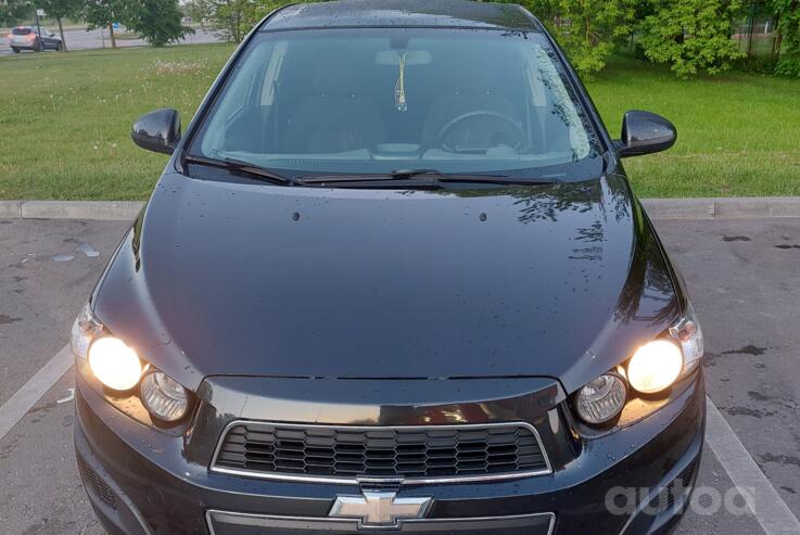 Chevrolet Aveo T300 Hatchback