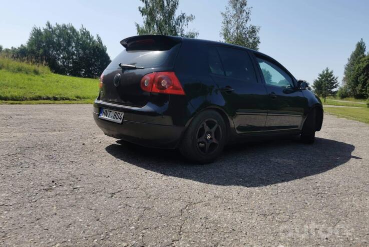 Volkswagen Golf 5 generation Hatchback 5-doors