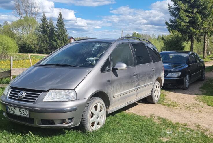 Volkswagen Sharan 1 generation [2th restyling] Minivan