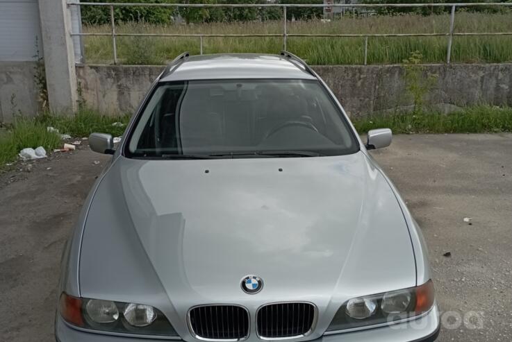 BMW 5 Series E39 Touring wagon