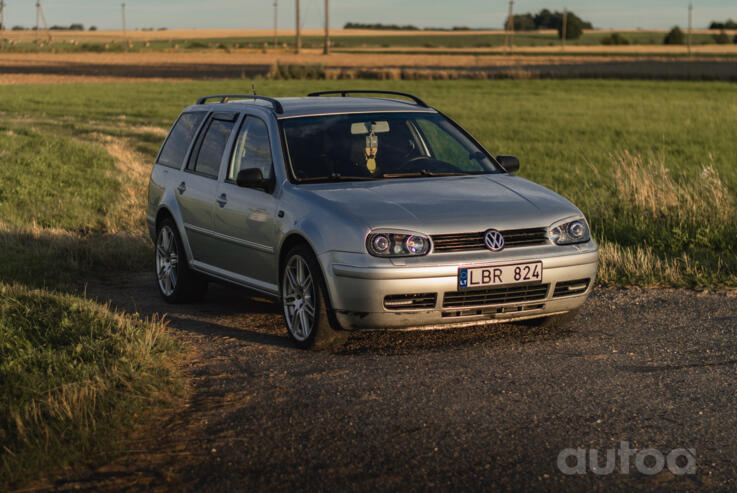 Volkswagen Golf 4 generation wagon