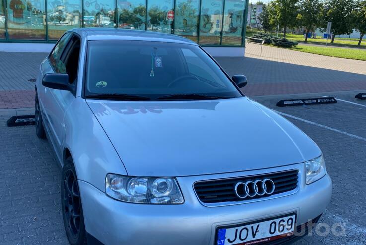 Audi A3 8L [restyling] Hatchback