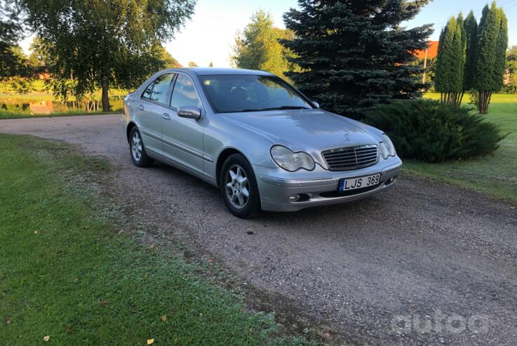 Mercedes-Benz C-Class W203/S203/CL203 Sedan 4-doors
