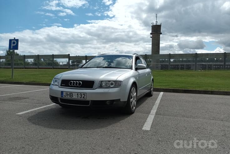 Audi A4 B6 Avant wagon 5-doors