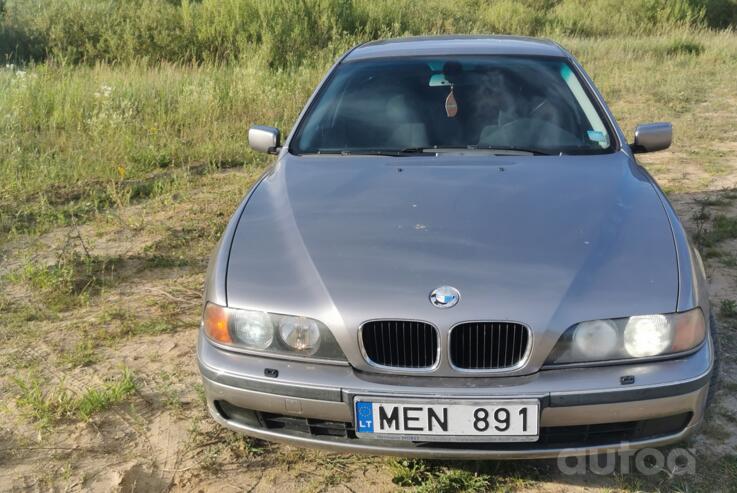BMW 5 Series E39 Sedan 4-doors