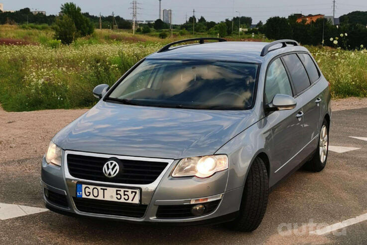 Volkswagen Passat B6 wagon 5-doors