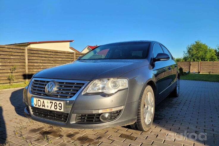 Volkswagen Passat B6 wagon 5-doors