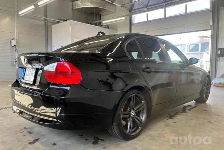 BMW 3 Series E90/E91/E92/E93 Sedan