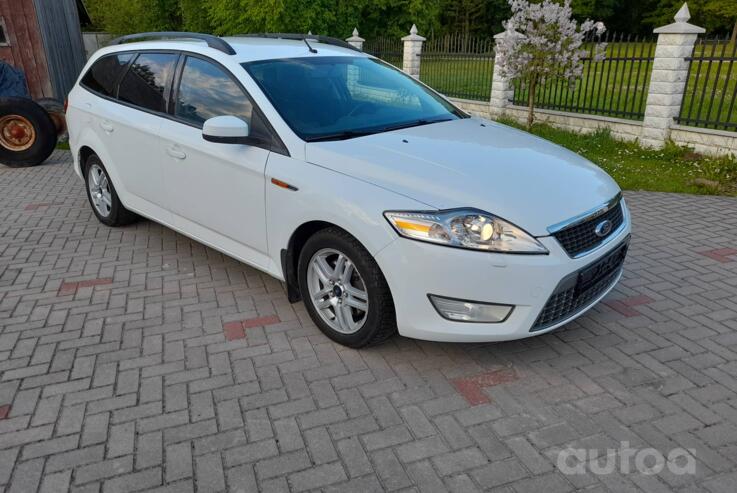 Ford Mondeo 4 generation wagon