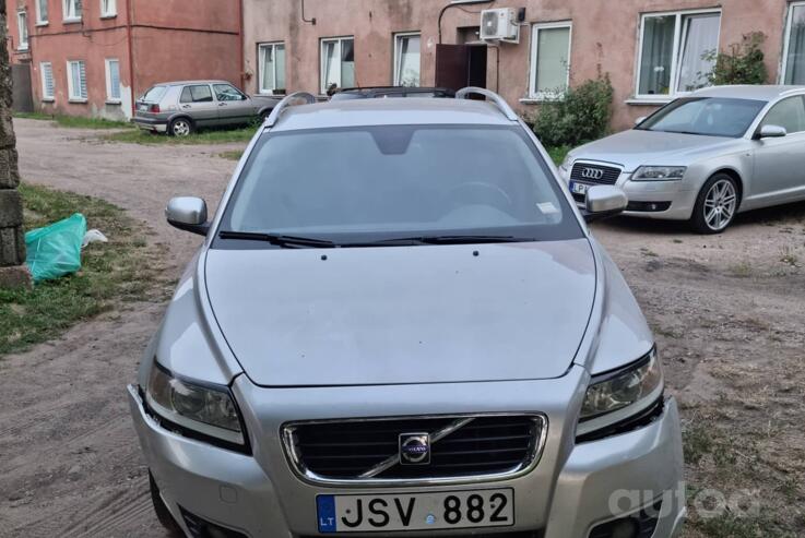 Volvo V50 1 generation [restyling]
