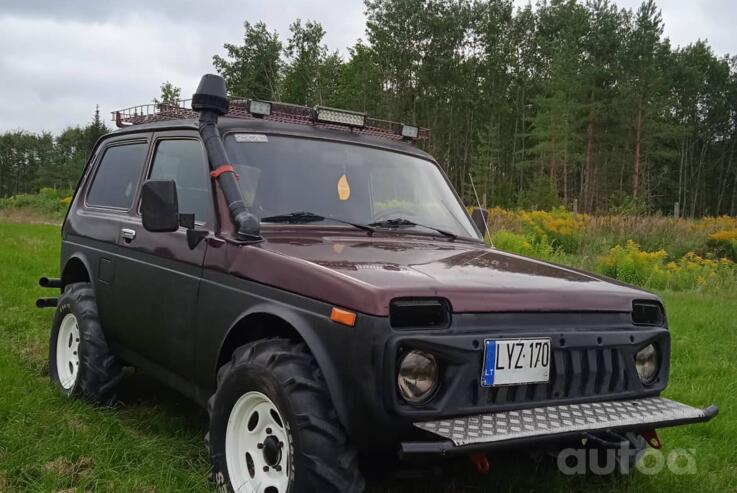 LADA (VAZ) 2121 (4x4)