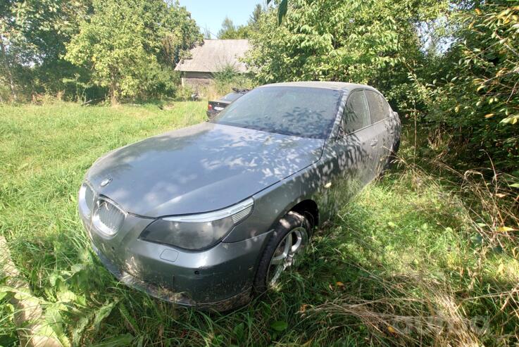 BMW 5 Series E60/E61 Sedan