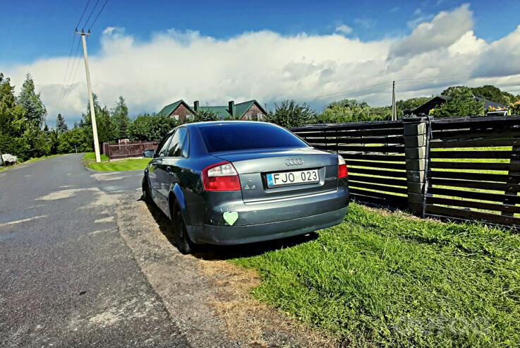 Audi A4 B6 Sedan