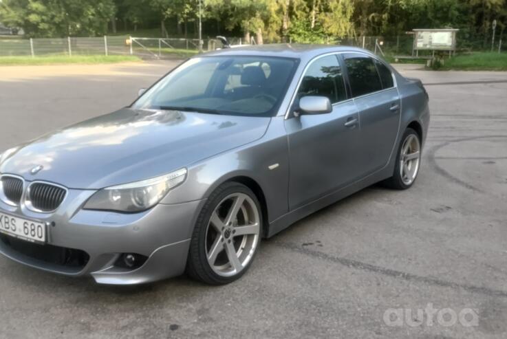 BMW 5 Series E60/E61 Sedan