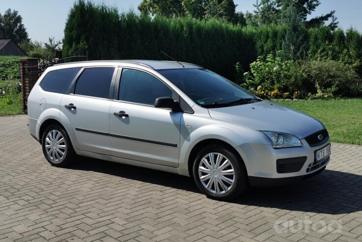 Ford Focus 2 generation wagon 5-doors