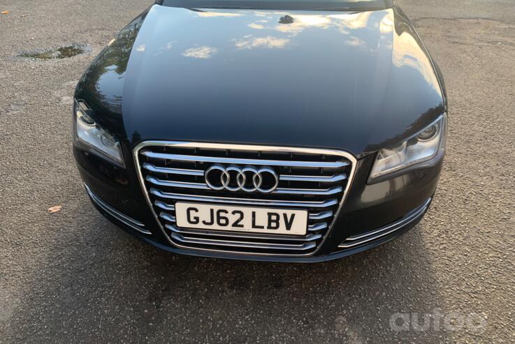 Audi A8 D4/4H Sedan