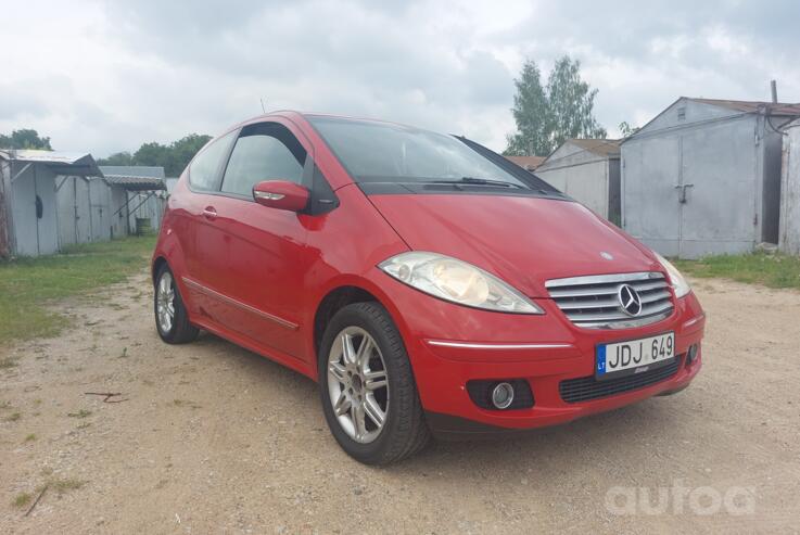 Mercedes-Benz A-Class W169 Hatchback 3-doors