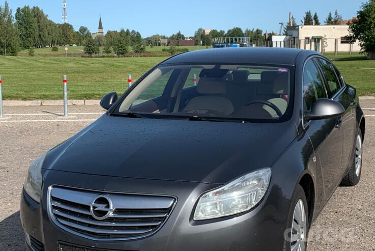 Opel Insignia A Sedan 4-doors