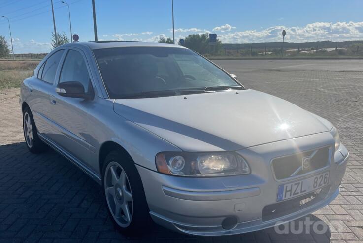 Volvo S60 1 generation [restyling] Sedan