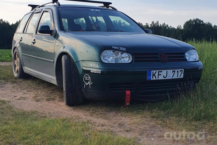 Volkswagen Golf 4 generation wagon