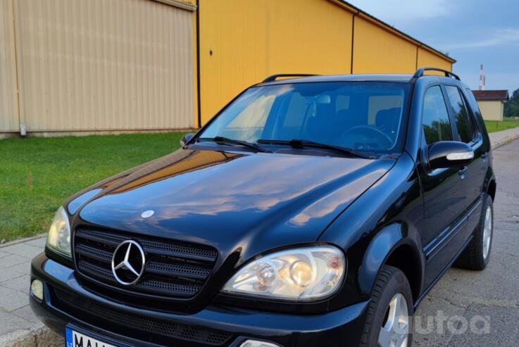 Mercedes-Benz M-Class W163 [restyling] Crossover