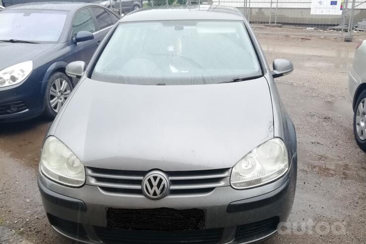 Volkswagen Golf 5 generation Hatchback 5-doors