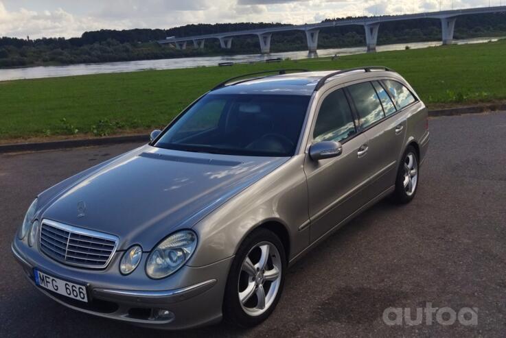 Mercedes-Benz E-Class W211/S211 wagon 5-doors