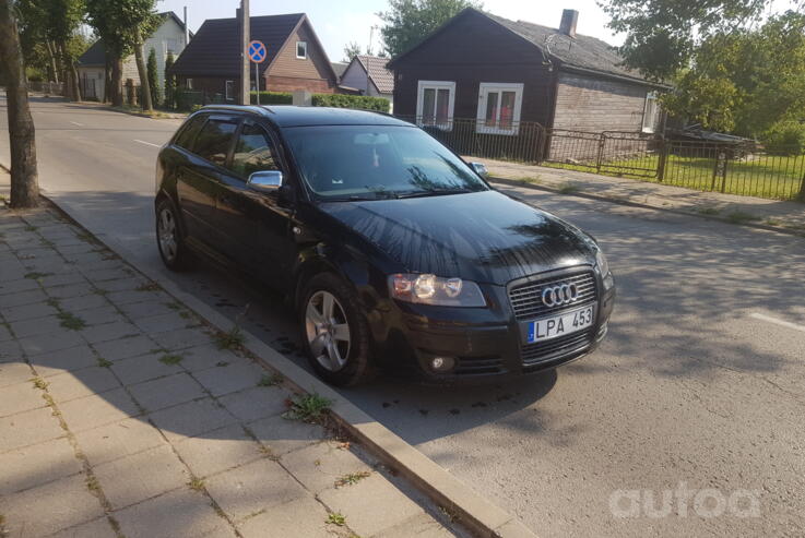 Audi A3 8P/8PA [restyling] Sportback hatchback 5-doors