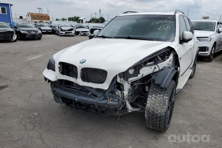 BMW X5 E70 [restyling] Crossover
