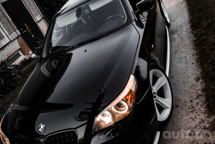 BMW 5 Series E60/E61 Sedan