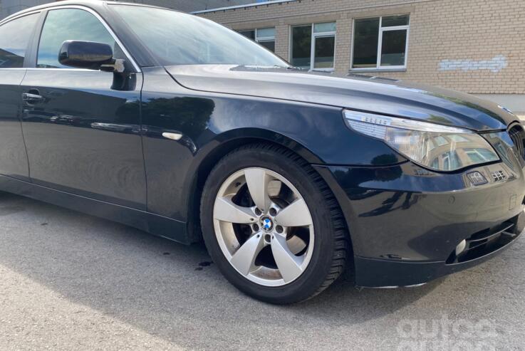 BMW 5 Series E60/E61 Sedan
