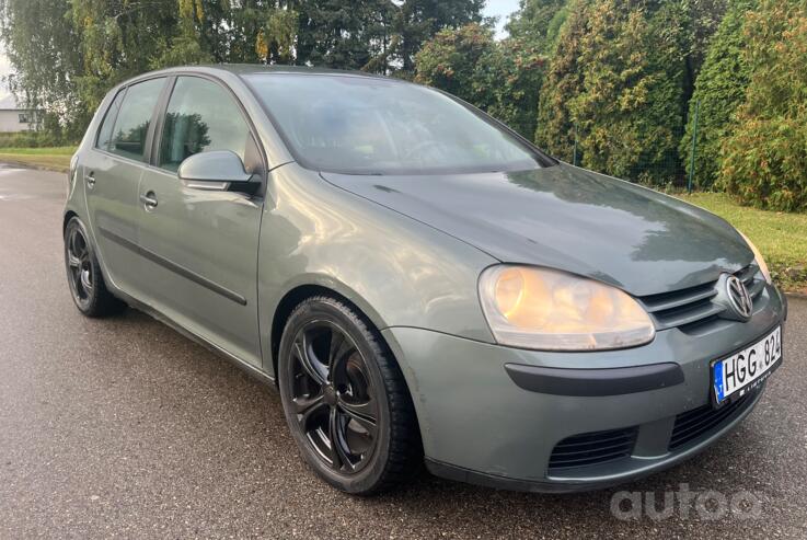 Volkswagen Golf 5 generation Hatchback 5-doors