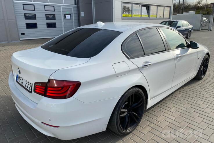 BMW 5 Series F07/F10/F11 Sedan