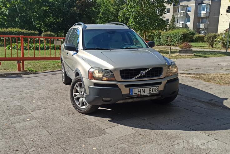 Volvo XC90 1 generation Crossover