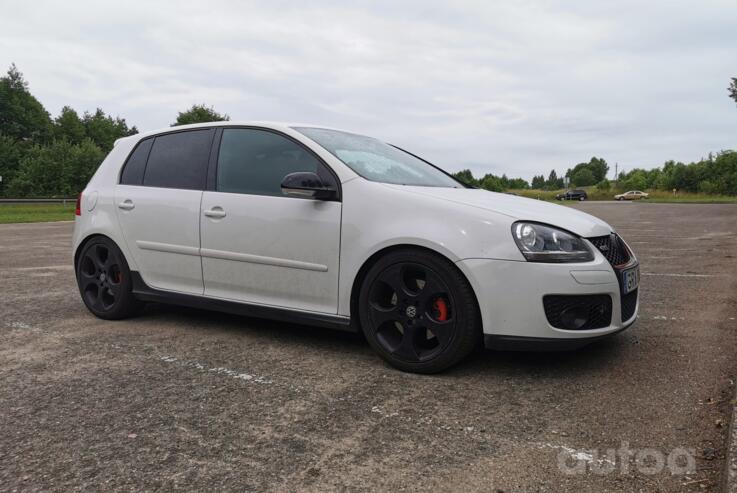 Volkswagen Golf GTI 5 generation