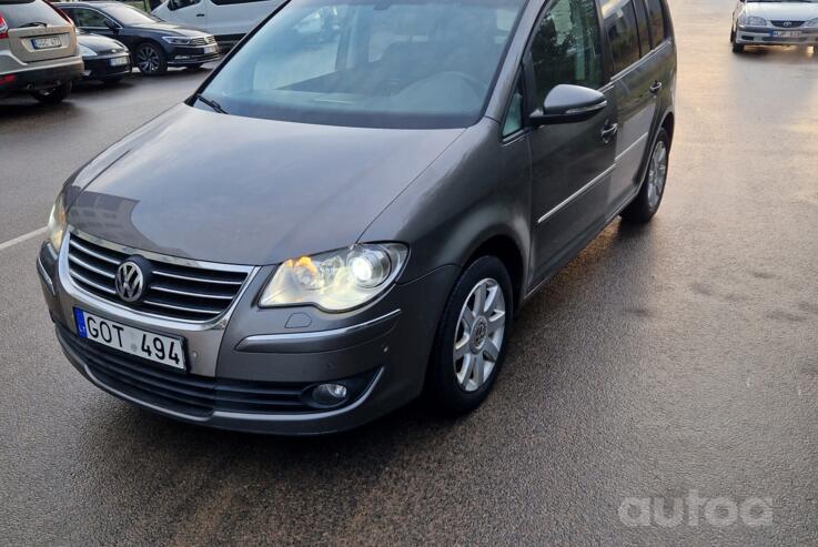 Volkswagen Touran 1 generation [restyling] Minivan 5-doors