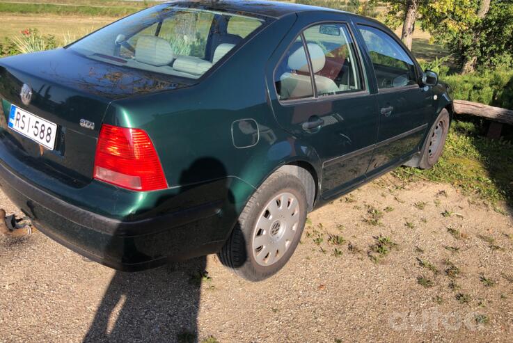 Volkswagen Bora 1 generation Sedan