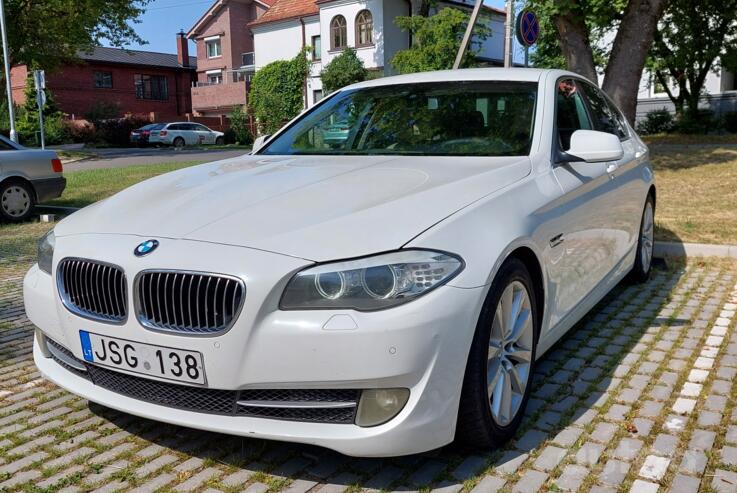 BMW 5 Series F07/F10/F11 Sedan