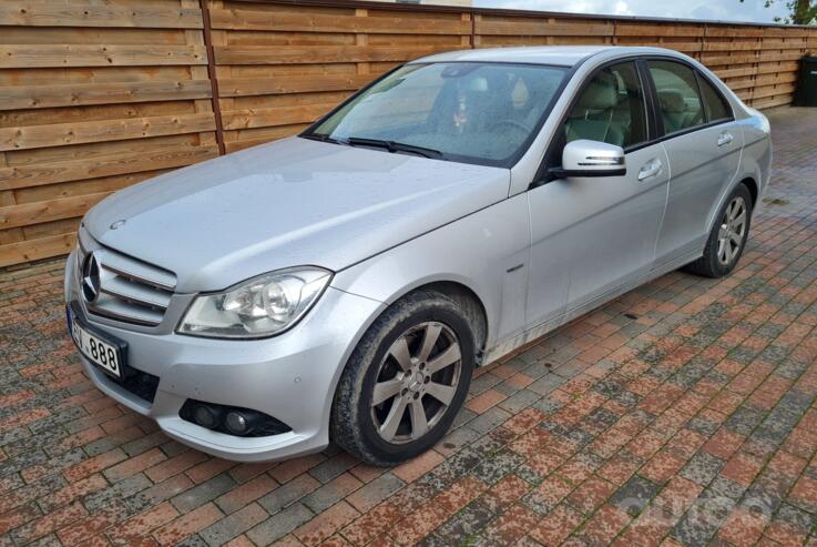 Mercedes-Benz C-Class W204/S204/C204 [restyling] Sedan 4-doors