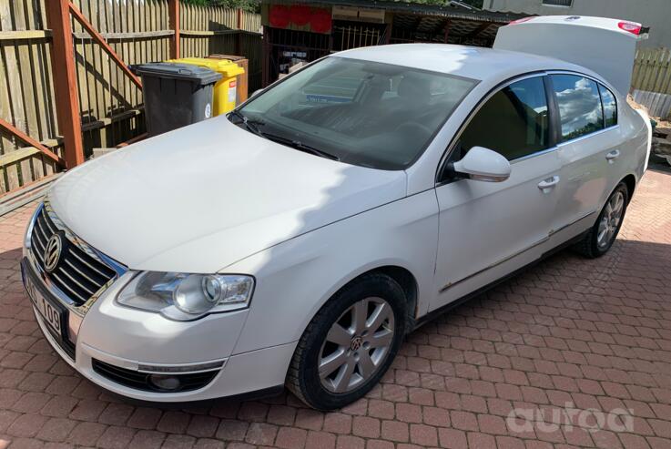 Volkswagen Passat B6 Sedan 4-doors