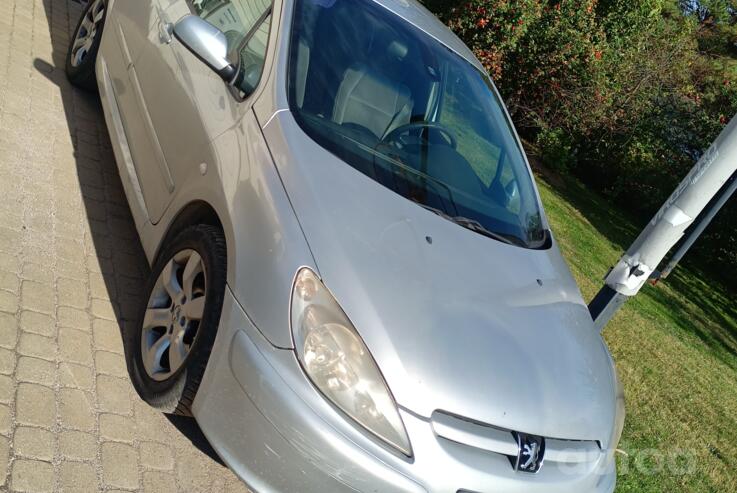 Peugeot 307 1 generation Hatchback 5-doors