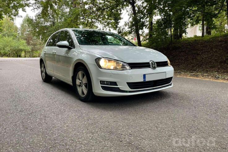 Volkswagen Golf 7 generation Hatchback 5-doors