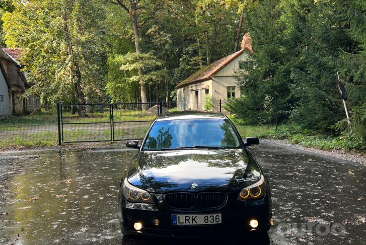 BMW 5 Series E60/E61 Touring wagon