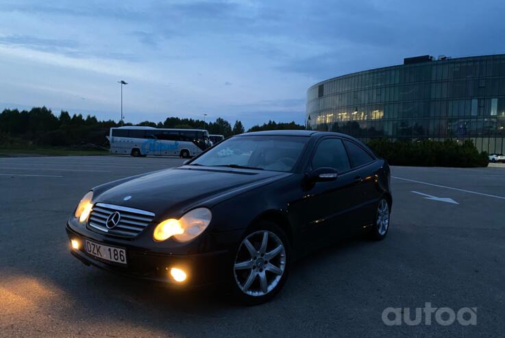 Mercedes-Benz C-Class W203/S203/CL203 Coupe 3-doors