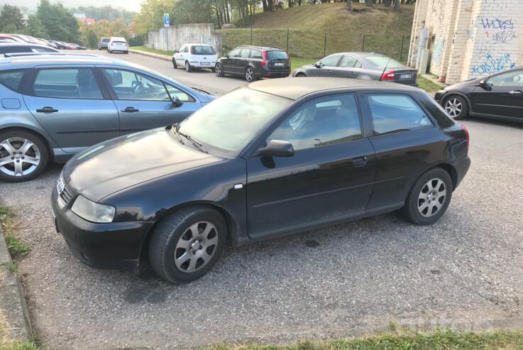 Audi A3 8L [restyling] Hatchback