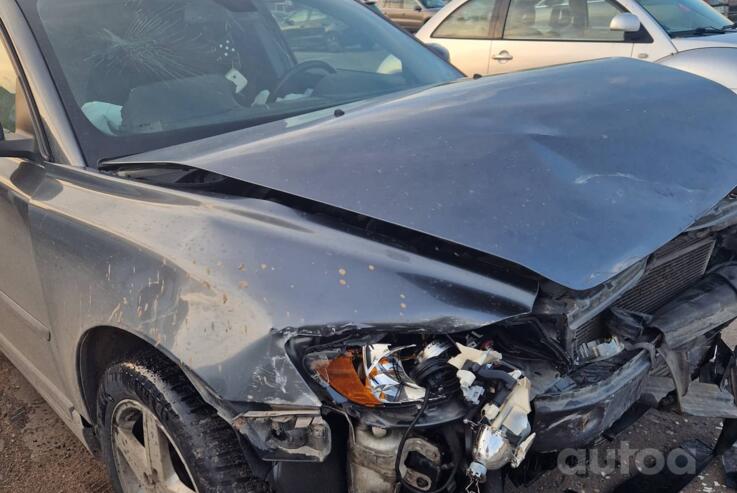 Volvo V50 1 generation [restyling]