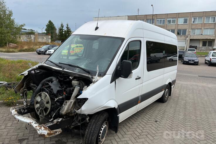 Mercedes-Benz Sprinter Second generation